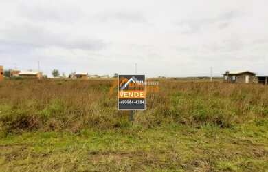 Imagem: O terreno possui 300m² de Área e está localizado em Balneário