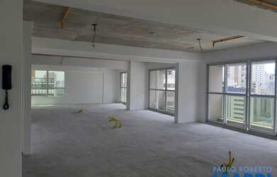 Imagem: O depósito possui 1 Vaga na garagem e 37m² de Área e está