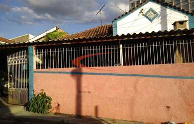 Imagem 1: Casa no bairro Centro. 187m² de Área, 1 Banheiroe2 Dormitórios