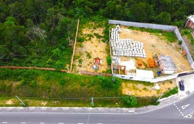 Imagem 5: Terreno na Av. Governador José Lindoso, 1.200m², Imovel na Av Principal