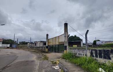 Imagem: O terreno possui 2.297m² de Área e está localizado em Aleixo