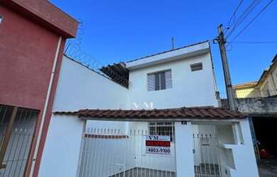 Imagem: A casa possui 2 Dormitórios, 2 Banheiros, 1 Vaga na garagem