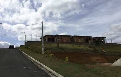 Imagem 5: Casa em Condomínio para Venda - Cerejeiras, Guararema - 257m², 8 vagas