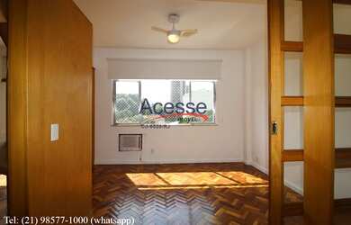 Imagem 8: Catete, Flamengo, ao lado entrada Metrô, cozinha americana, vista agradavel,...