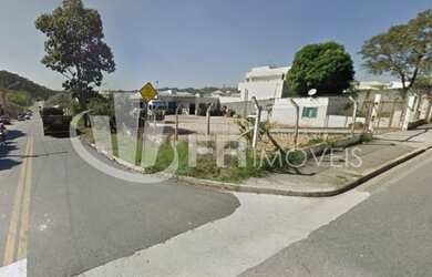 Imagem: O terreno possui 850m² de Área e está localizado em Vila