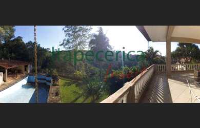 Imagem: A casa possui 4 Dormitórios, 4 Banheiros, 3 Vagas na garagem