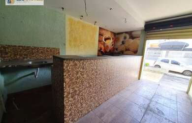 Imagem: O depósito possui 1 Vaga na garagem, 80m² de Área e está