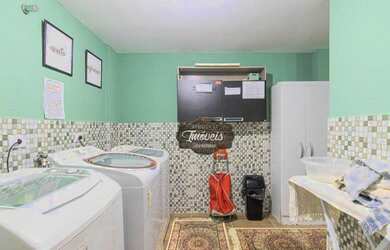 Imagem 16: Sobrado à venda, perto Palladium e Angeloni, no Novo Mundo, Curitiba/PR