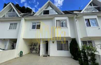 Imagem: A casa em condomínio possui 3 Dormitórios, 2 Banheiros, 2