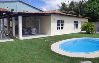 Imagem: A casa possui 2 Dormitórios, 1 Banheiro, 1 Vaga na garagem