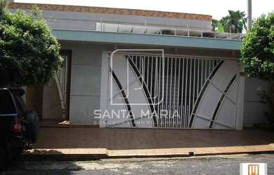 Imagem: O depósito possui 5 Vagas na garagem e 800m² de Área e está