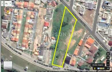 Imagem: O terreno possui 4.543m² de Área e está localizado em Penha