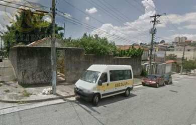 Imagem: O terreno possui 1.260m² de Área e está localizado em Vila