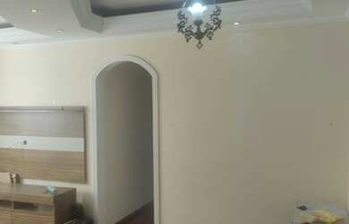 Imagem: O apartamento possui 3 Dormitórios, 1 Banheiro, 1 Vaga na garagem