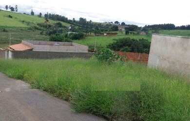 Imagem: O terreno possui 200m² de Área e está localizado em Centro