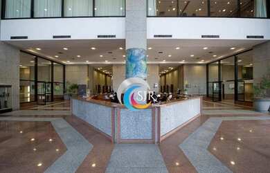 Imagem: O depósito possui 5 Vagas na garagem, 1280-0m² de Área e