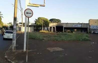 Imagem: O terreno possui 1.080m² de Área e está localizado em Vila