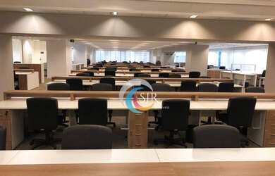 Imagem: O depósito possui 5 Vagas na garagem, 955m² de Área e está