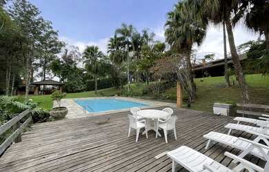 Imagem 8: Casa de condomínio na Granja Viana, 970m², piscina