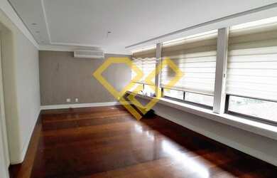 Imagem 10: Apartamento com 338 m² 1 por Andar Elevador Privativo Bairro Vila Rica