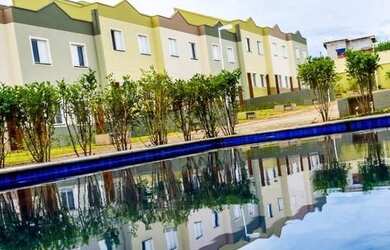 Imagem: A casa em condomínio possui 2 Dormitórios, 2 Banheiros, 2