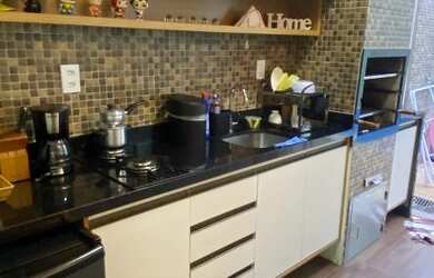 Imagem 3: Casa Linda no Calhau. 200m² de Área, 2 Vagas na garageme3 Dormitórios