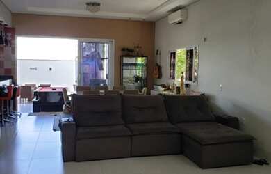 Imagem 3: Sobrado com 4 Suítes, sendo 3 com closet e master a com sacada, Belvedere...