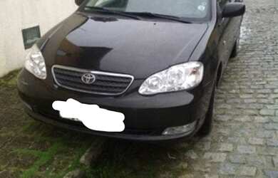 Imagem: A casa possui 1 Dormitório, 1 Banheiro, 1 Vaga na garagem e