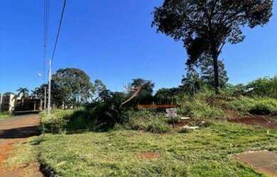 Imagem 2: Terreno no Amaury Rainho, esquina com área de 399,93m² por $ 400.000