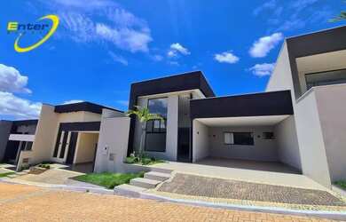 Imagem: A casa em condomínio possui 3 Dormitórios, 3 Banheiros, 2