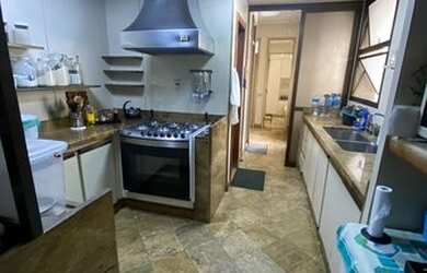 Imagem 11: Apartamento para venda com 375 metros quadrados com 4 quartos em Lagoa - Rio de Janeiro