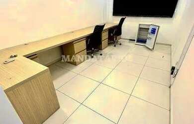 Imagem: O depósito possui 1 Vaga na garagem, 16m² de Área e está