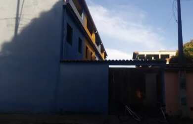 Imagem: A casa possui 2 Dormitórios, 2 Banheiros, 5 Vagas na garagem