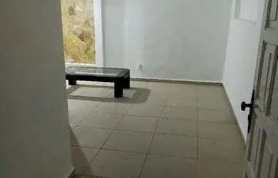 Imagem: A casa possui 2 Dormitórios, 2 Banheiros, 90m² de Área e