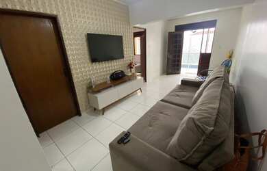 Imagem: A casa possui 3 Dormitórios, 3 Banheiros, 2 Vagas na garagem