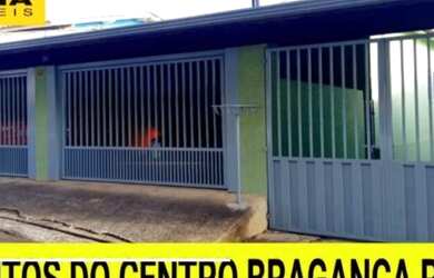 Imagem 10: Casa para venda tem 300 metros quadrados com 6 quartos