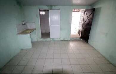 Imagem 6: Casa de 50 m² no bairro monte castelo com sala, quarto wc social, área...