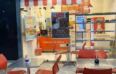 Imagem: O depósito possui 1 Vaga na garagem e 120m² de Área e está