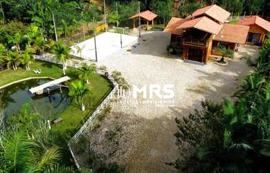 Imagem: A fazenda possui 190m² de Área e está localizado em Canelinha