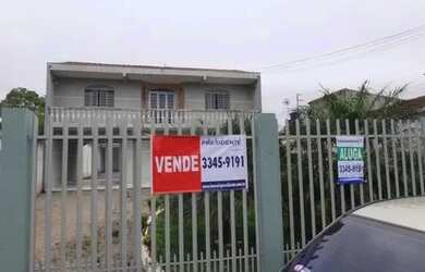 Imagem: A casa possui 3 Dormitórios, 3 Banheiros, 5 Vagas na garagem