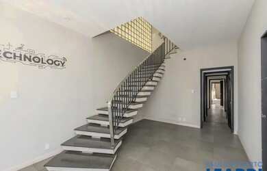 Imagem 10: COMERCIAL - LAPA - SP. 300m² de Áreae5 Vagas na garagem