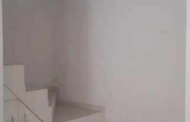 Imagem 7: Vendo casa. Piscina, Churrasqueira, Varandae75m² de Área