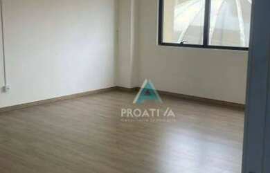 Imagem: O depósito possui 1 Vaga na garagem, 35m² de Área e está