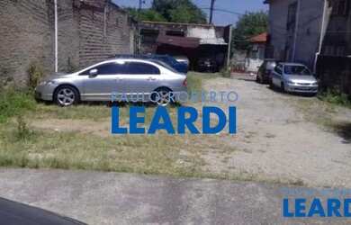 Imagem: O terreno possui 1.145m² de Área e está localizado em Lapa