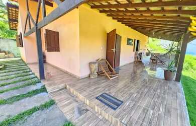 Imagem 3: Casa terrea com vista para o mar em Paraty