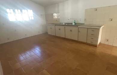 Imagem 9: Vendo casa rua que dar acesso a feirinha do tabuleiro ,por trás da Carajás