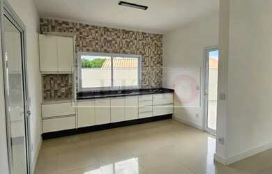 Imagem 5: Sobrado NOVO em região Nobre de Bragança Paulista Jardim América, Próx...