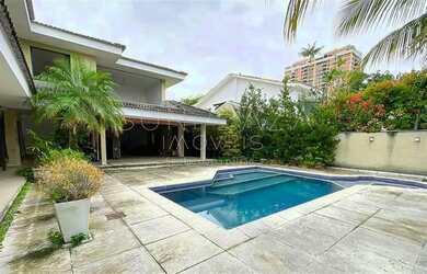 Imagem 3: CASA À VENDA NA BARRA DA TIJUCA CONDOMÍNIO NOVO LEBLON