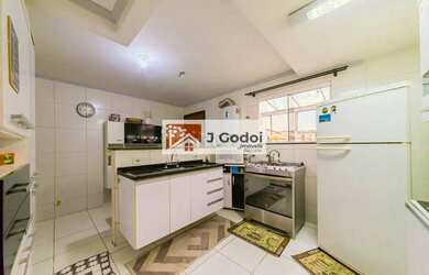 Imagem 16: ÓTIMO SOBRADO NO SANTA CÂNDIDA - 3 DORMITÓRIOS 1 SUÍTE E 2 VAGAS