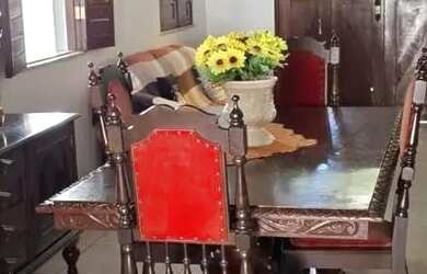 Imagem: A casa possui 2 Dormitórios, 3 Banheiros, 3 Vagas na garagem